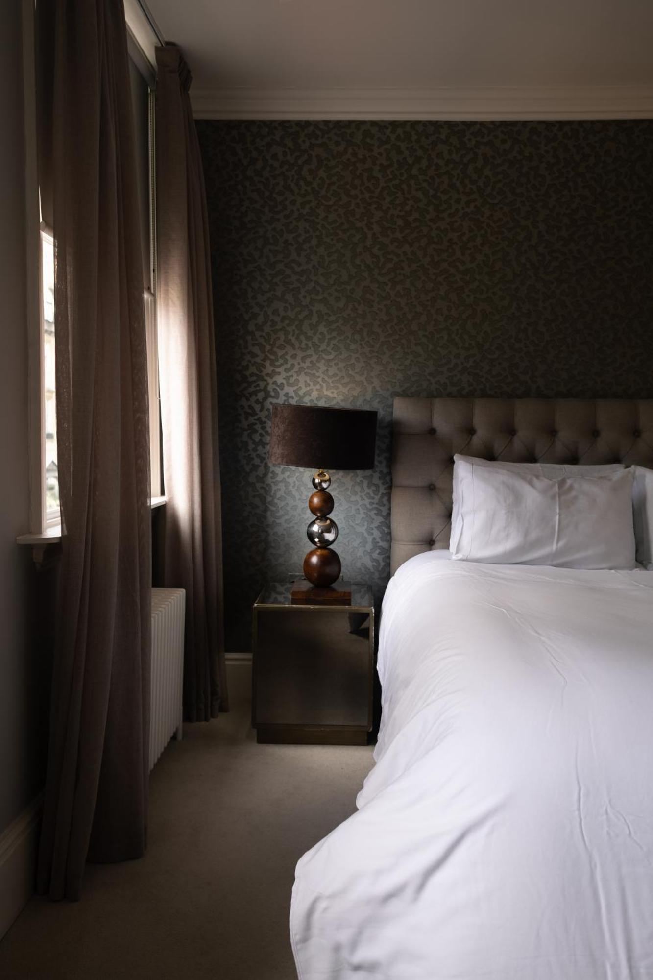 Villa Cambridge House à Bath Extérieur photo